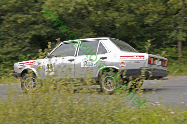 08mena152